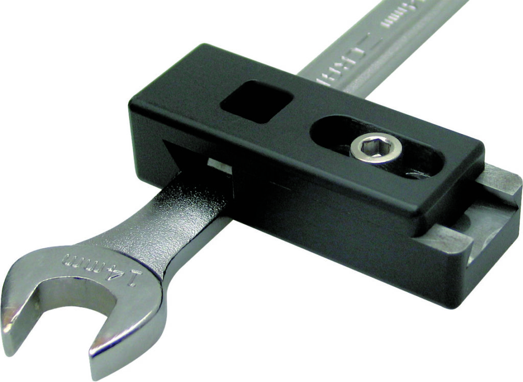 ADJUSTABLE TORQUE WRENCH ADAPTER